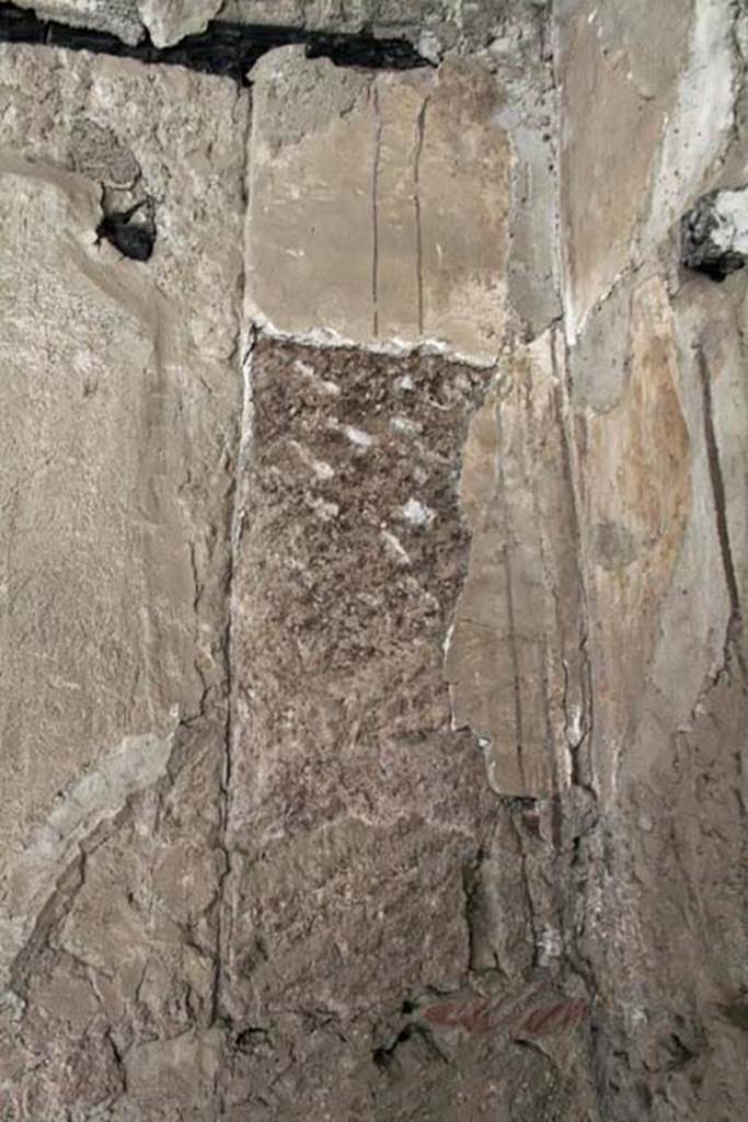 VI.12, Herculaneum, February 2007. Detail of blocked door in south wall.
Photo courtesy of Nicolas Monteix.